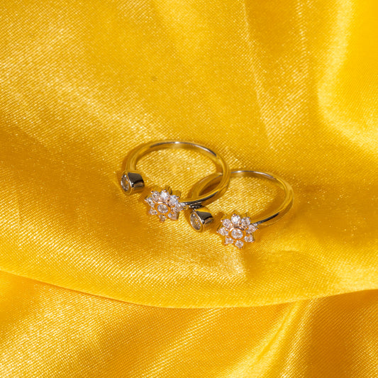 Add Instant Glamour to Any Outfit with Floral Sparkle Elegance Toe Rings