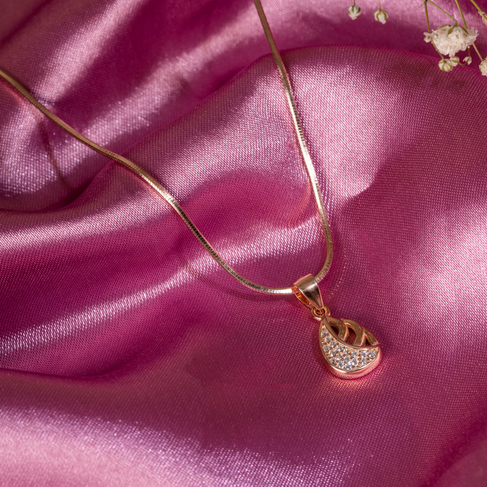 Glistening Twisted Teardrop Pendant