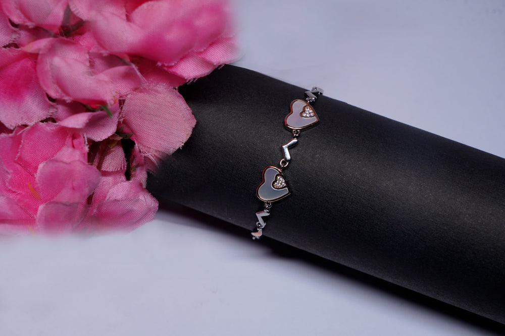 Mother of Pearl Heart 925 Silver Bracelet