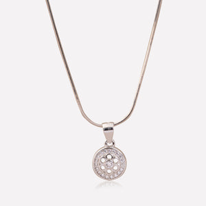 Diamond-Studded Circle pendant Diamond-Studded Circle pendant