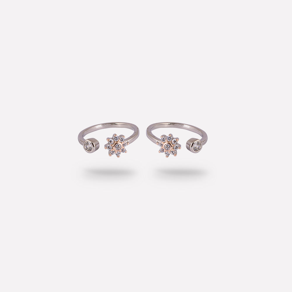 Floral Sparkle Elegance Toe Rings