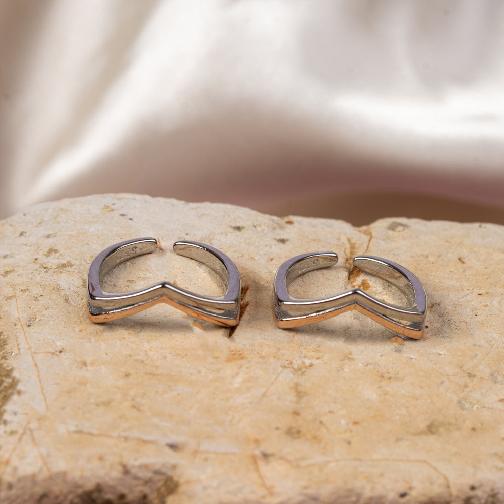 Rose Gold Double chevron Toe Ring