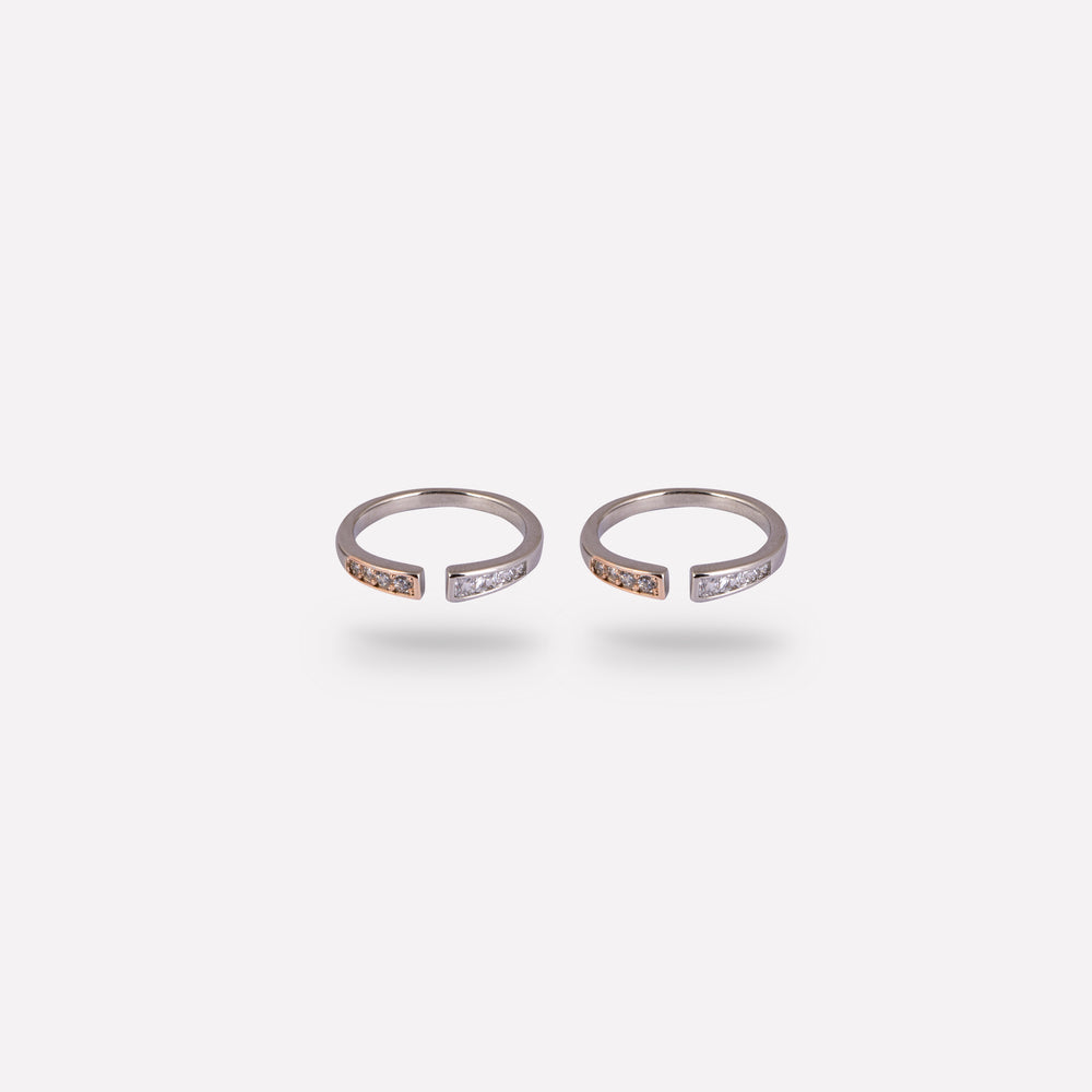 Sparkling Gap Toe Ring