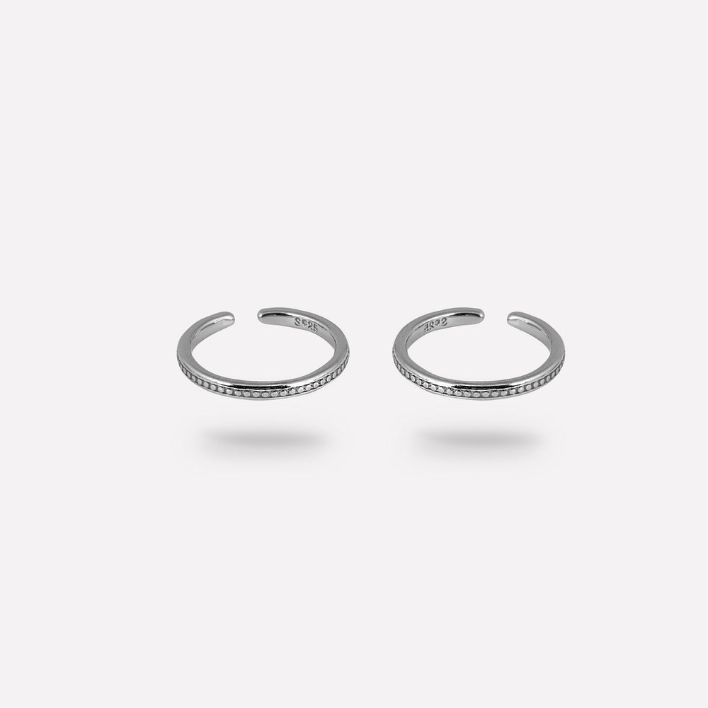 Textured Charm Toe Ring
